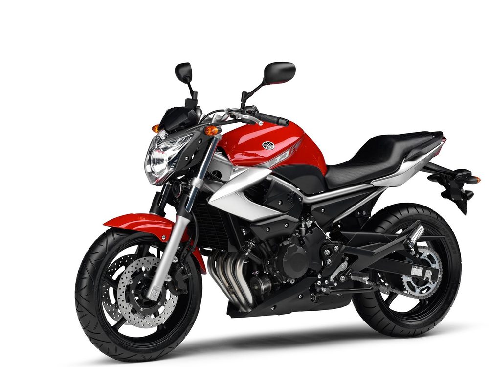 Yamaha XJ6N ABS 600cc lesmotor van Autorijschool Adios